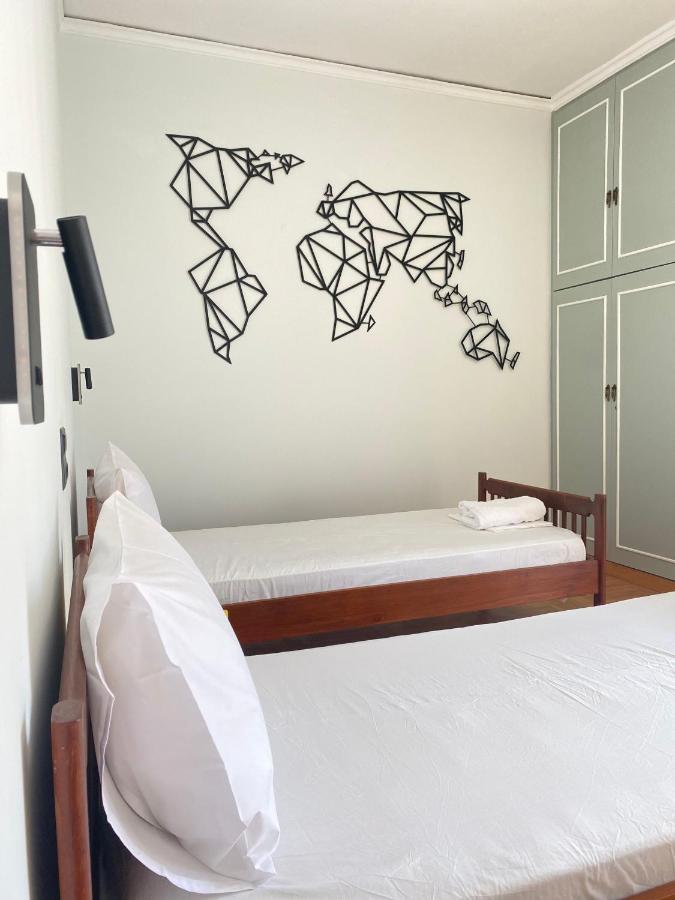 Happy Place! Big, Bright & Central - Ideal For Families And Groups Of Friends Патра Екстериор снимка