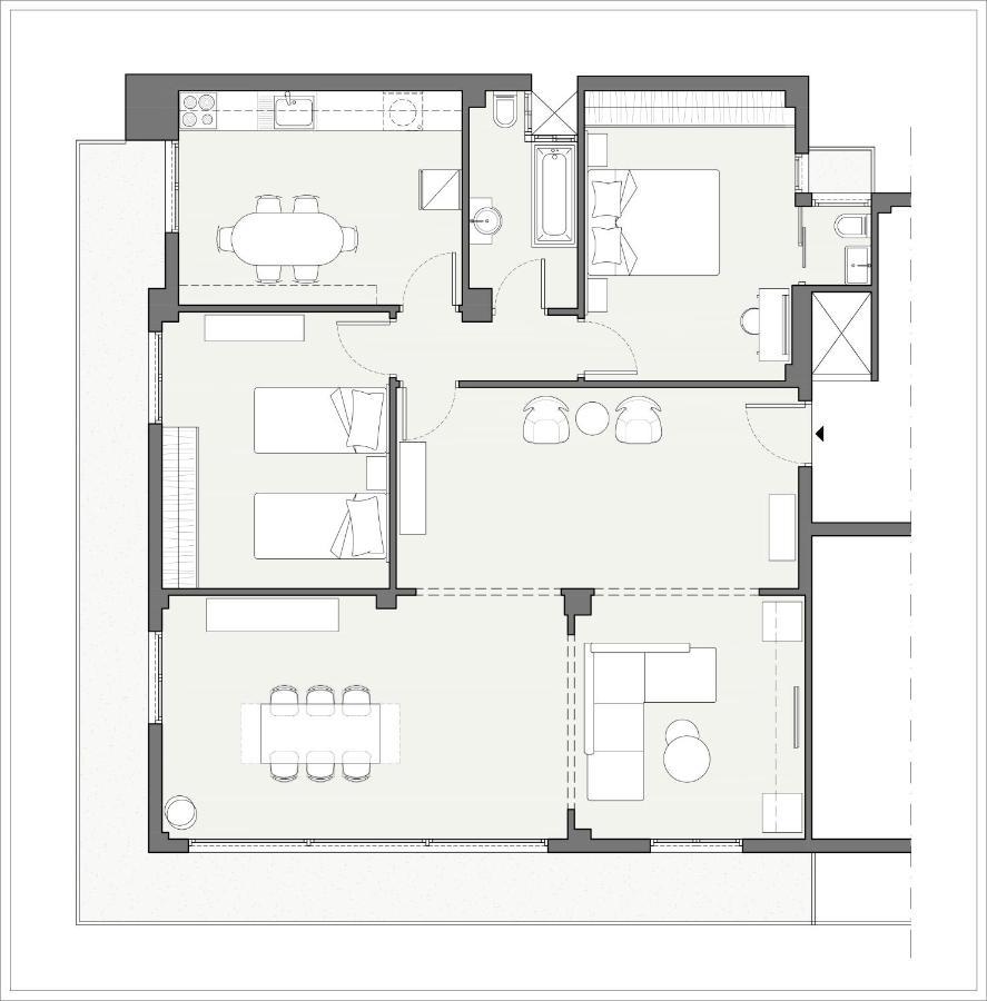 Happy Place! Big, Bright & Central - Ideal For Families And Groups Of Friends Патра Екстериор снимка